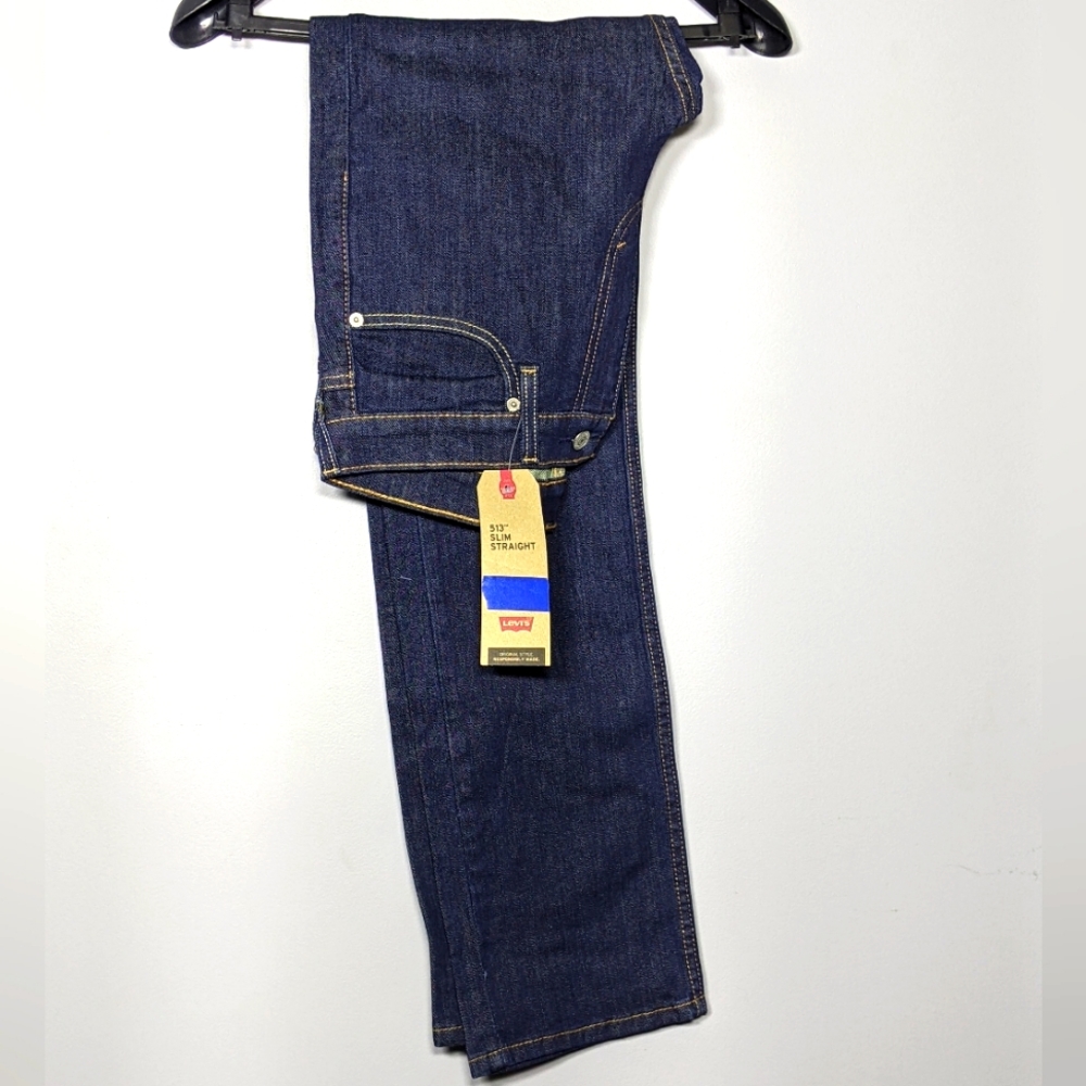 NEW Levis Womens 513 Slim Straight leg 29x32